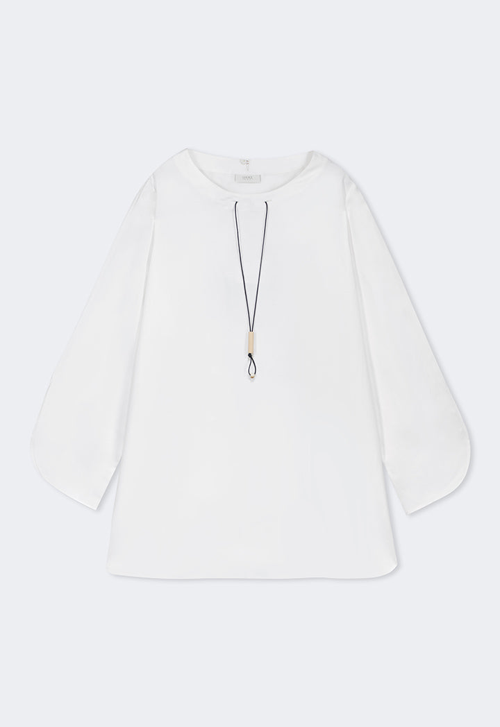 Choice Basic Flared Blouse With Attached Necklace Off White