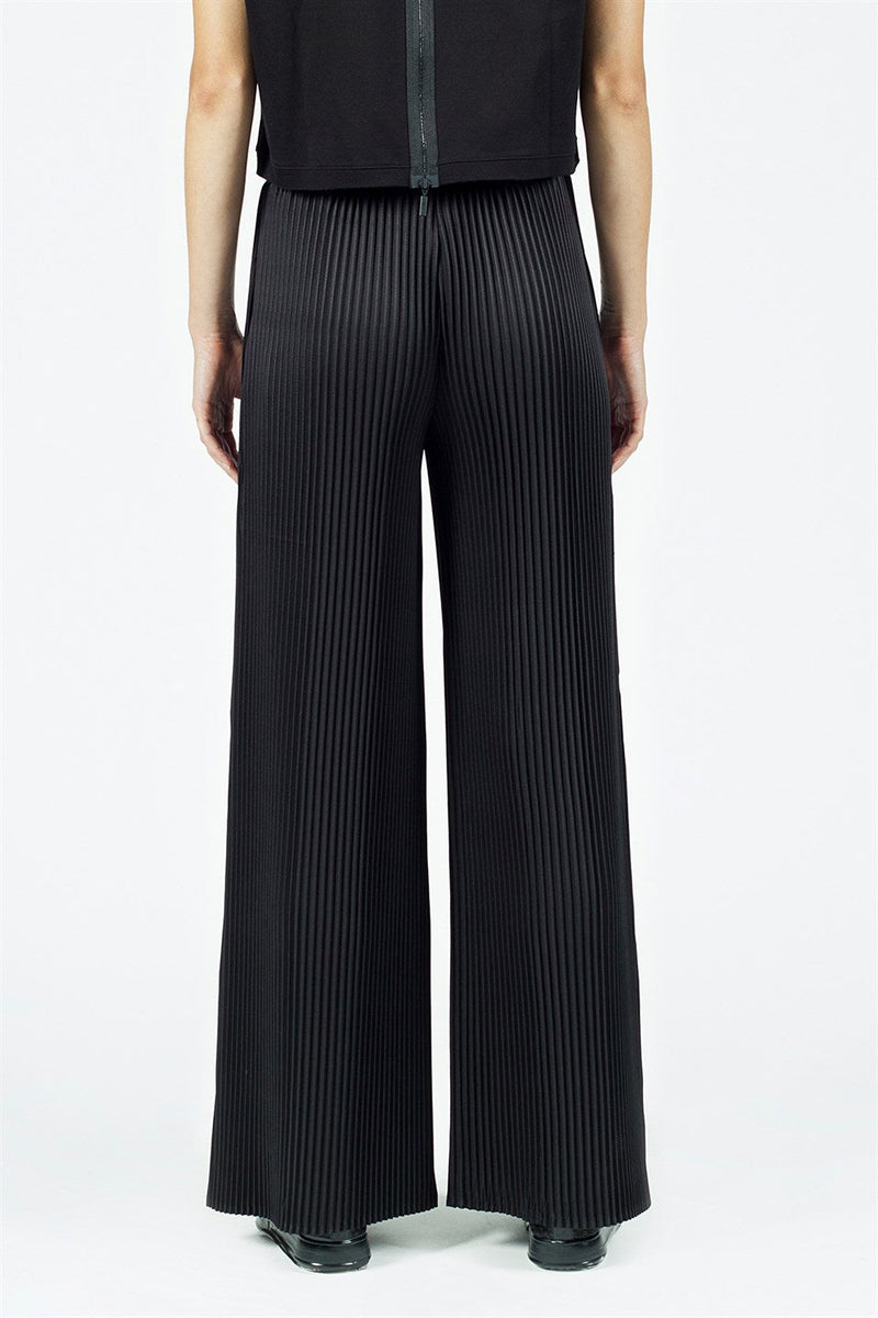 Nu Normal Waist Pleated Trouser Black