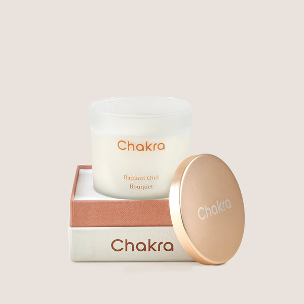 Chakra Scented Candle 200 G - Radiant Oud Bouquet Oud