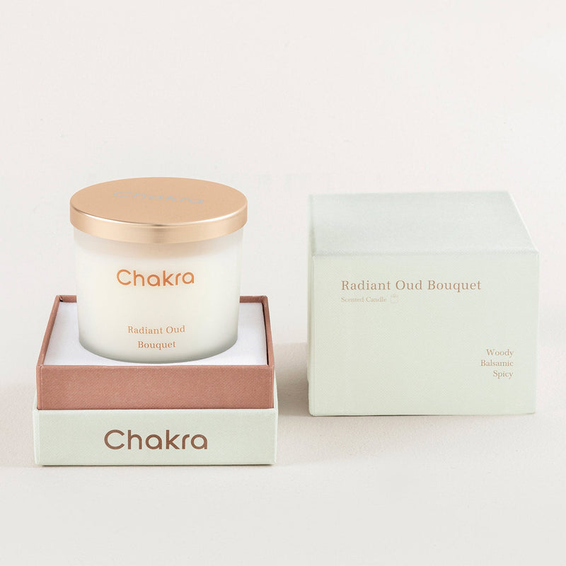 Chakra Scented Candle 200 G - Radiant Oud Bouquet Oud