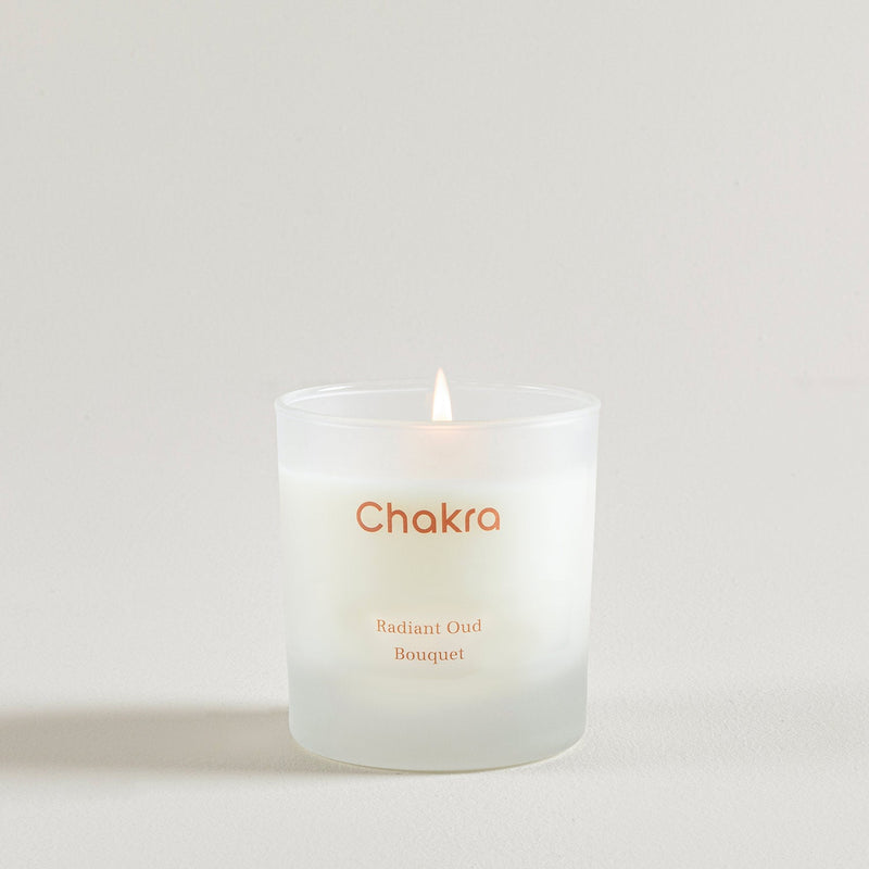 Chakra Scented Candle 200 G - Radiant Oud Bouquet Oud