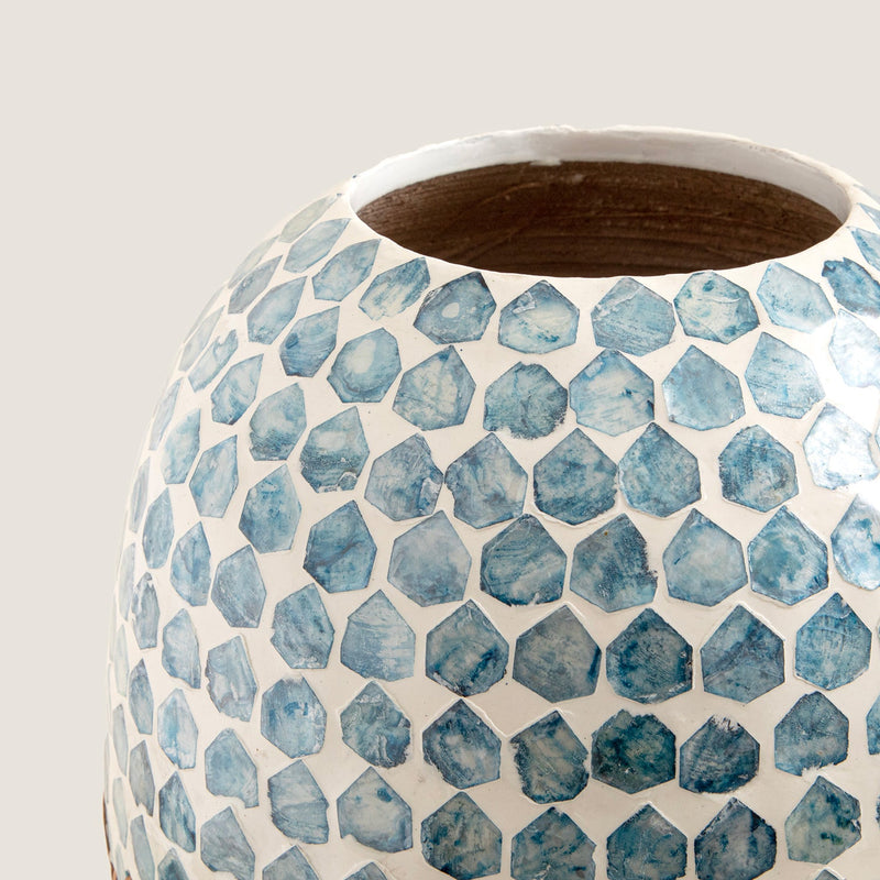 Chakra Hanoi Capiz Vase 39 Cm White