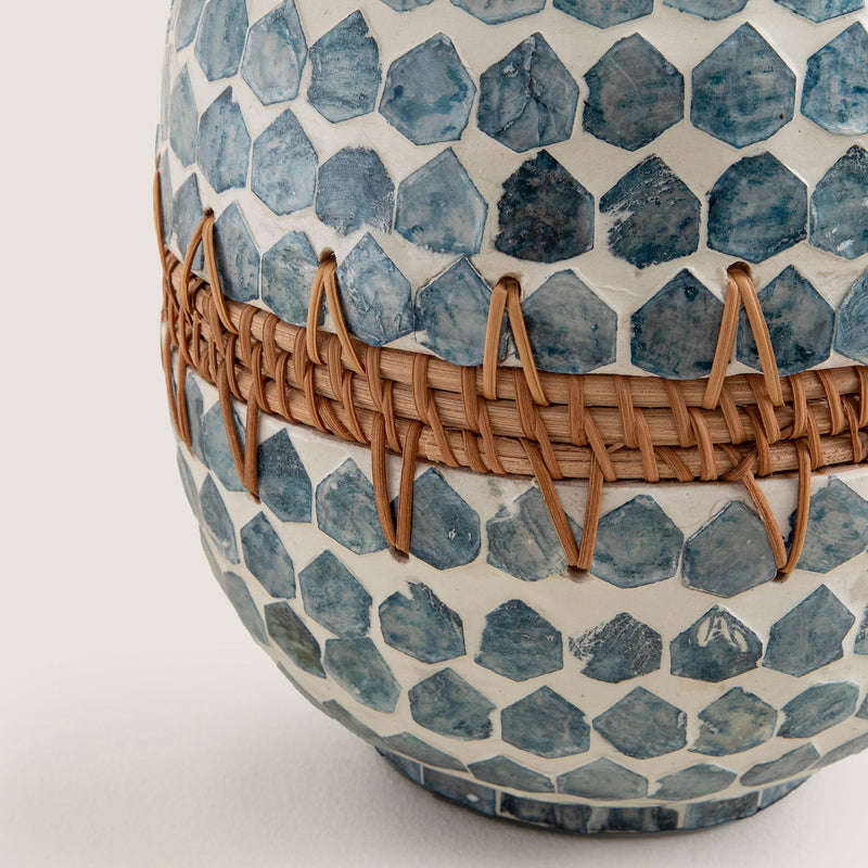 Chakra Hanoi Capiz Vase 23 Cm White