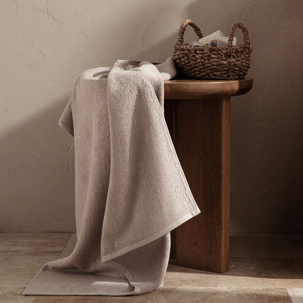 Chakra Carlin Towel 85X150 Cm Light Somon
