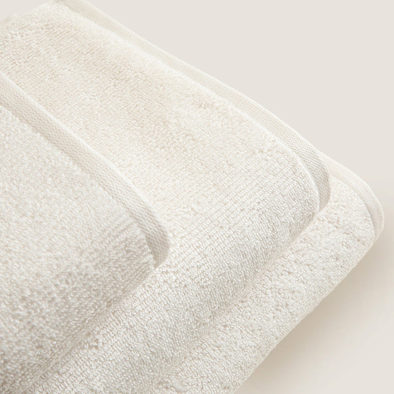 Chakra Carlin Towel 85X150 Cm Ecru