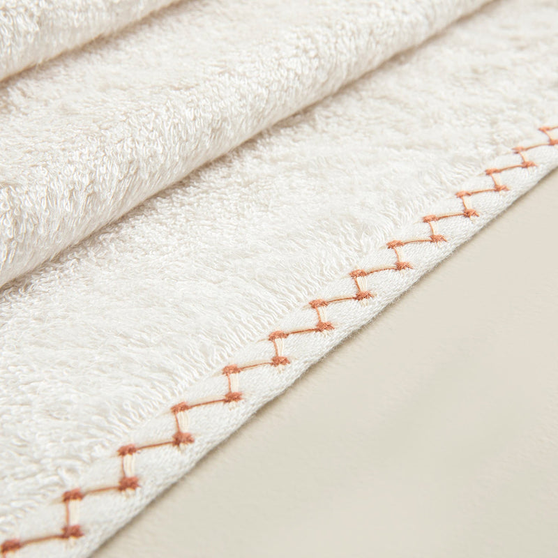 Chakra Albas Towel 50X90 Cm Ecru