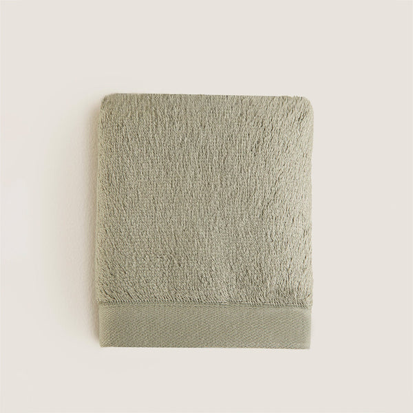 Chakra Solid Towel 30X50 Cm Light Green