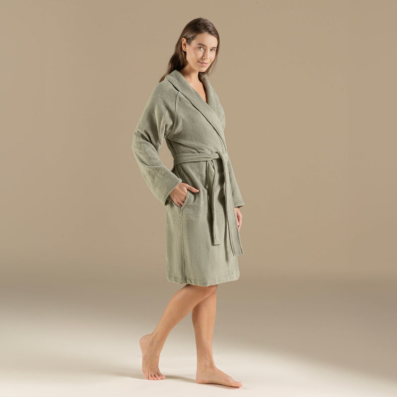 Chakra Solid Unisex Bathrobe Light Green