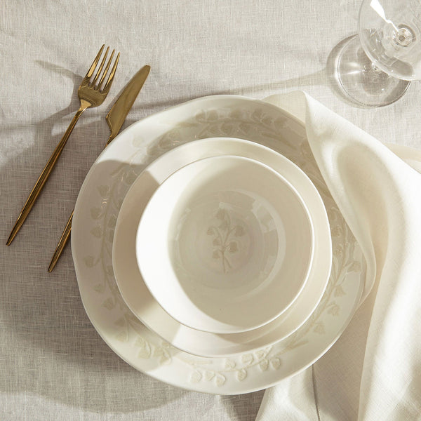 Chakra Serving Plate 28 Cm Fuchsia