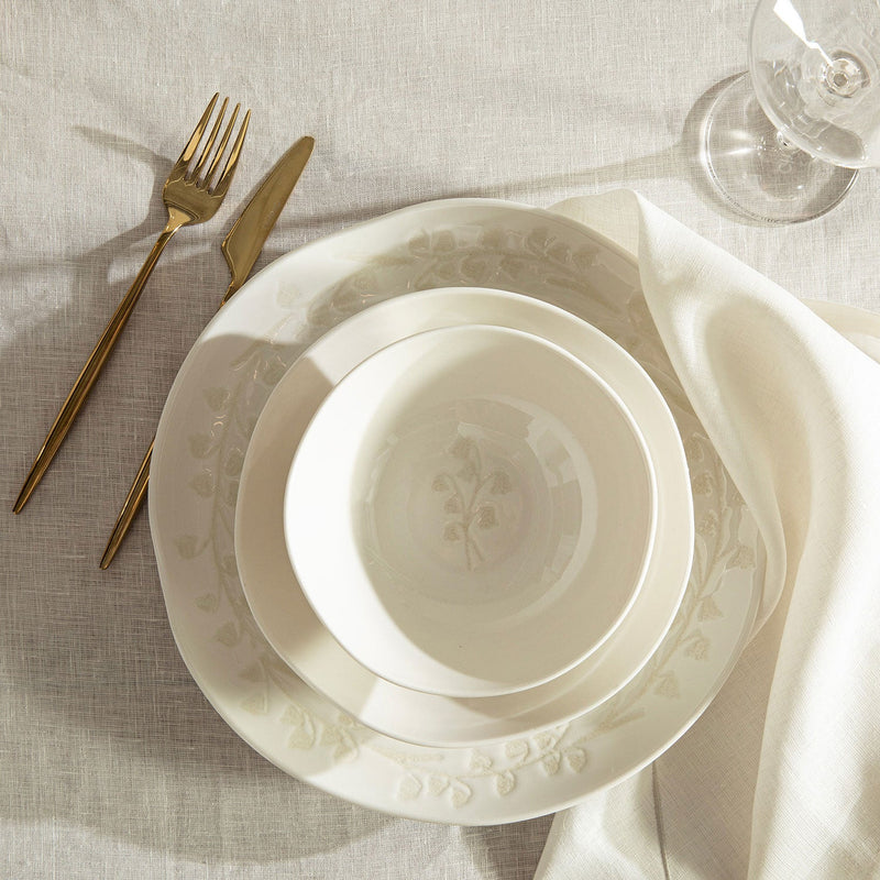 Chakra Serving Plate 28 Cm Fuchsia