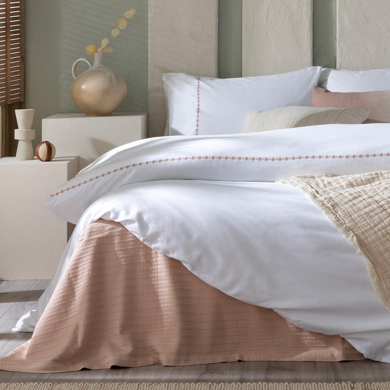 Chakra Florissa Duvet Cover Set Sng White