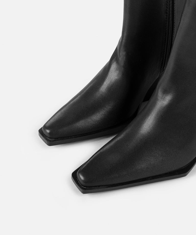 Ipekyol Pointed Toe Cowboy Boots Black