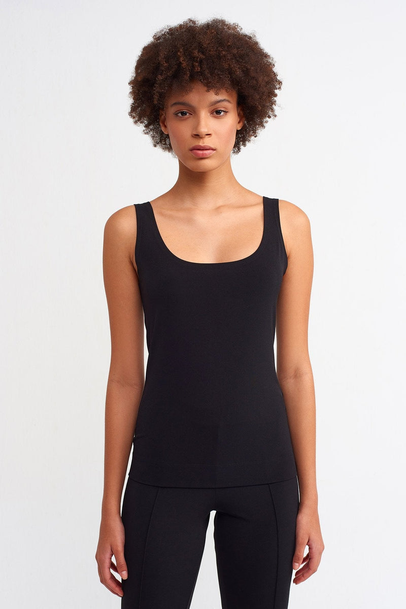NU  Basic Tank Top Black