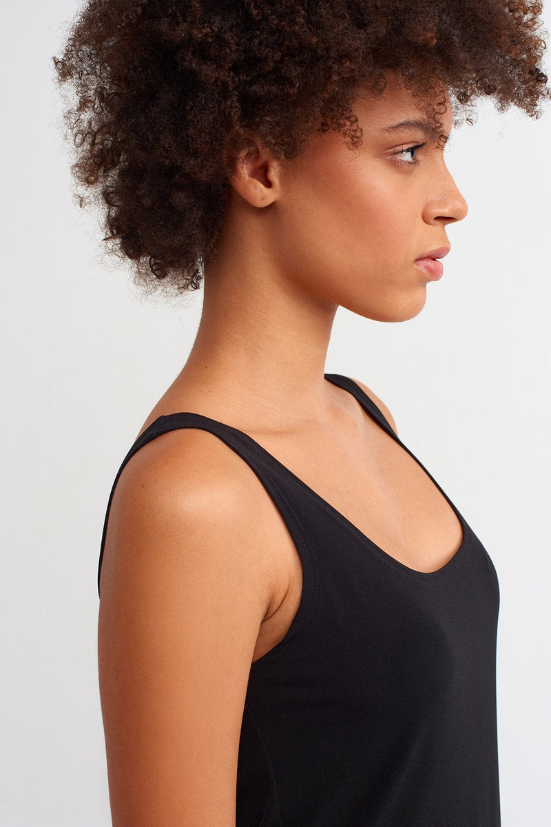 NU  Basic Tank Top Black