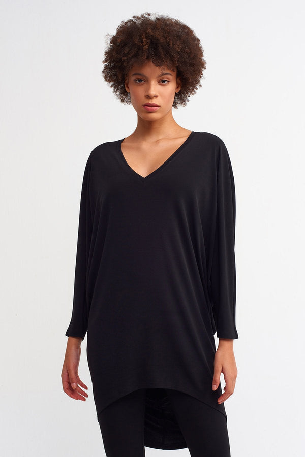 NU  Basic V-Neck Top Black