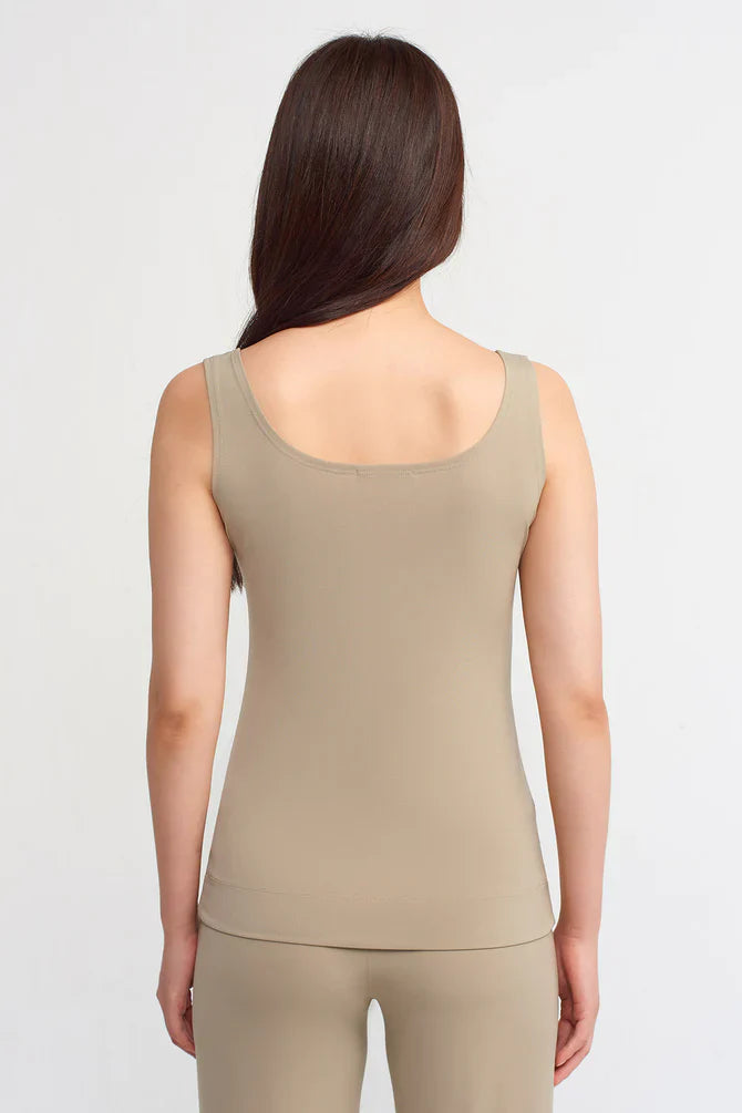 Nu Solid Basic Top Bronze