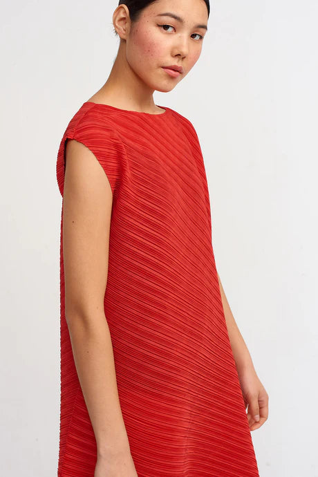 Nu Electric Pleated Solid A-Line Dress Red