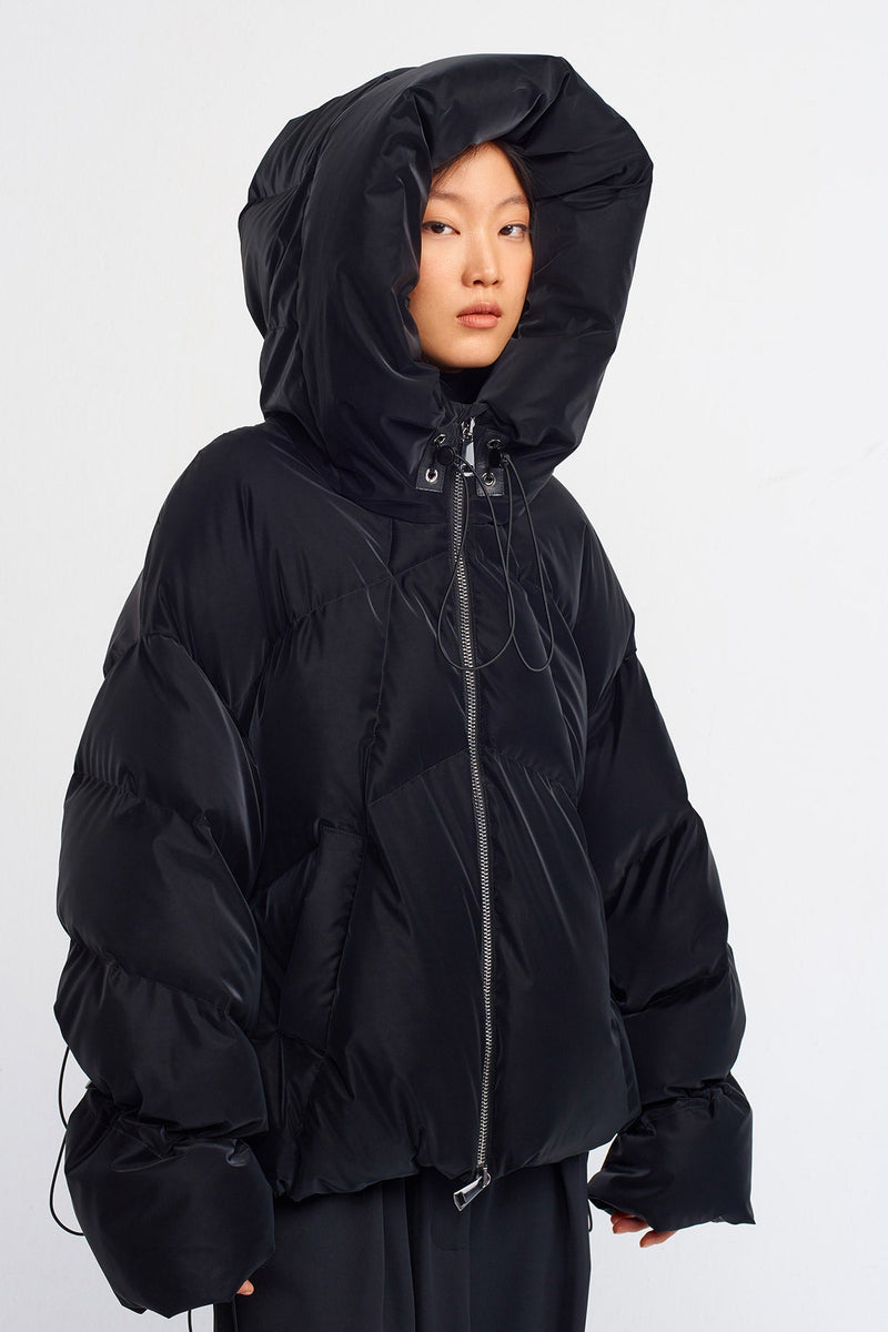 Nu Quilted Jacket With Hood Black