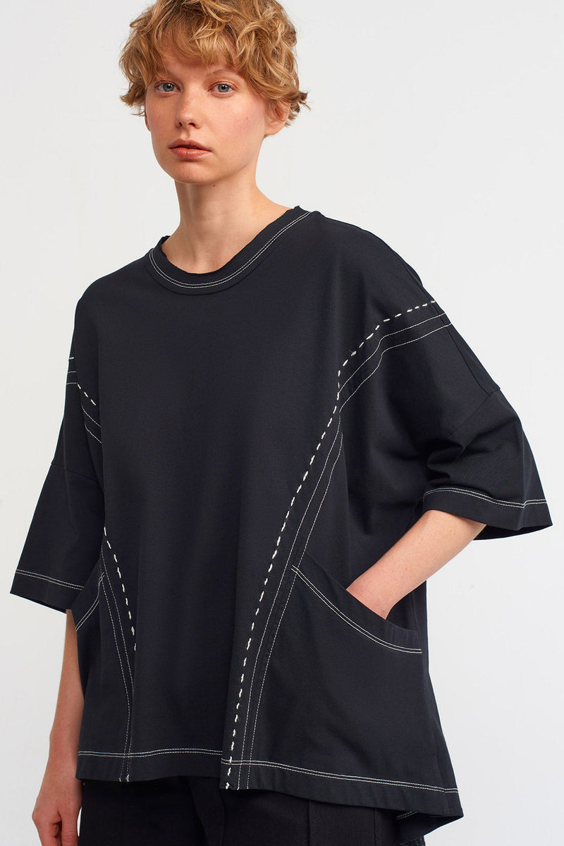 Nu Contrast Stitched Detail Oversize Top Natural/Black