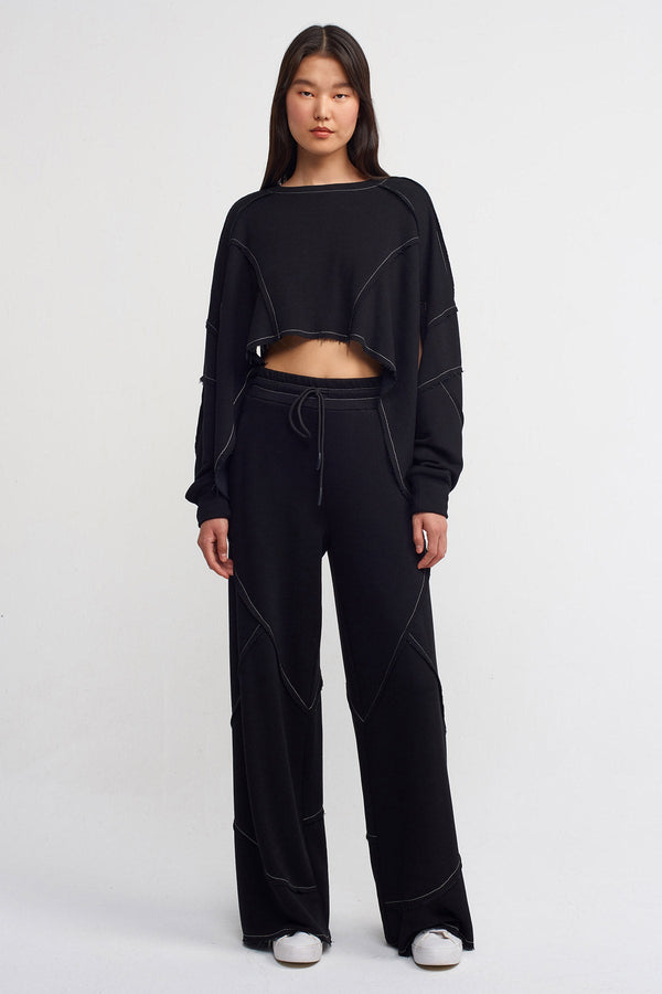 Nu Contrast Stitched Crop Sweatshirt Natural/Black