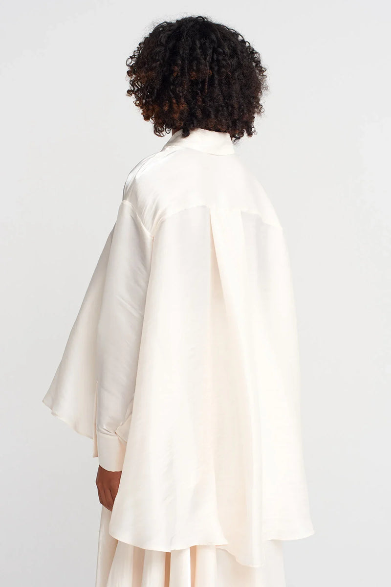 Nu Zippered Shirt Collar Loose Blouse Ecru
