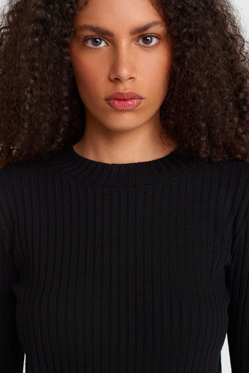 Nu Camisole Sweater Black