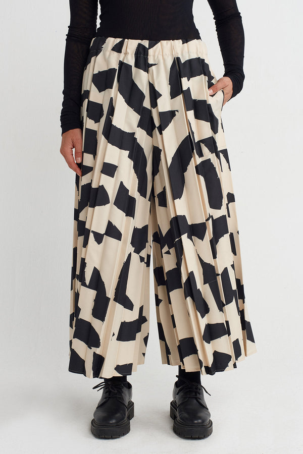 Nu Patterned Pleated Trousers Multi Color