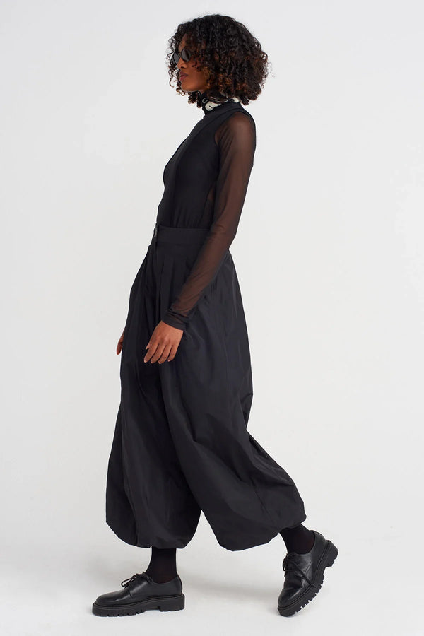 Nu Taffeta Balloon Trousers Black