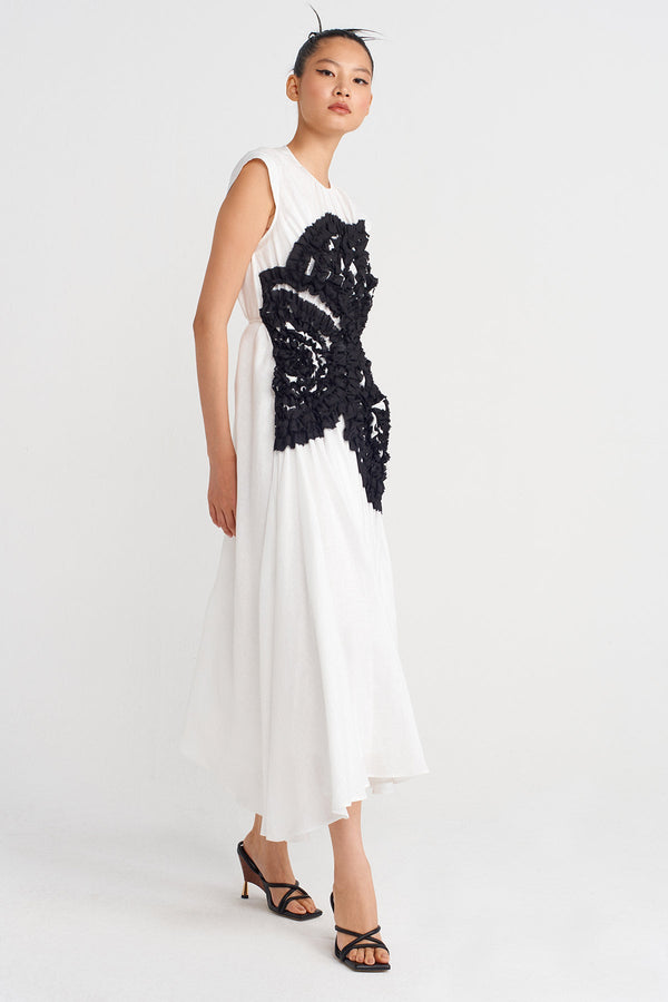 Nu Embroidered Linen Dress Off White/Black