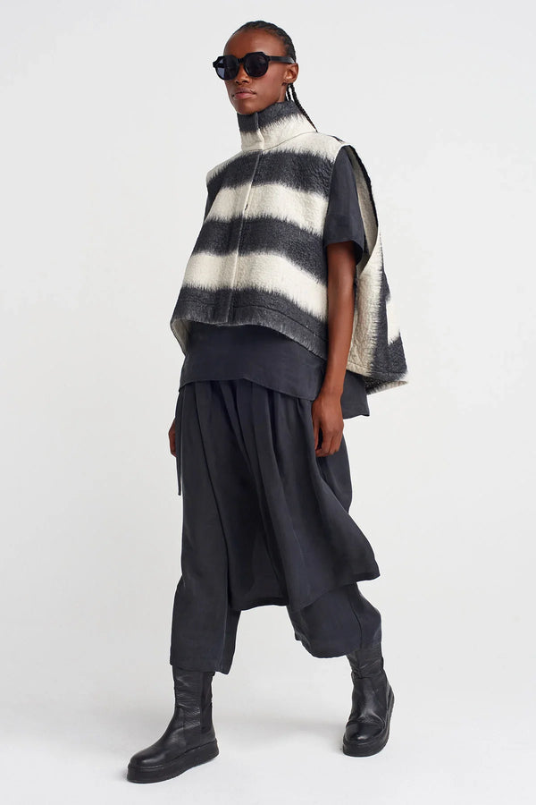 Nu Oversized Bold Stripe Vest Black Combo