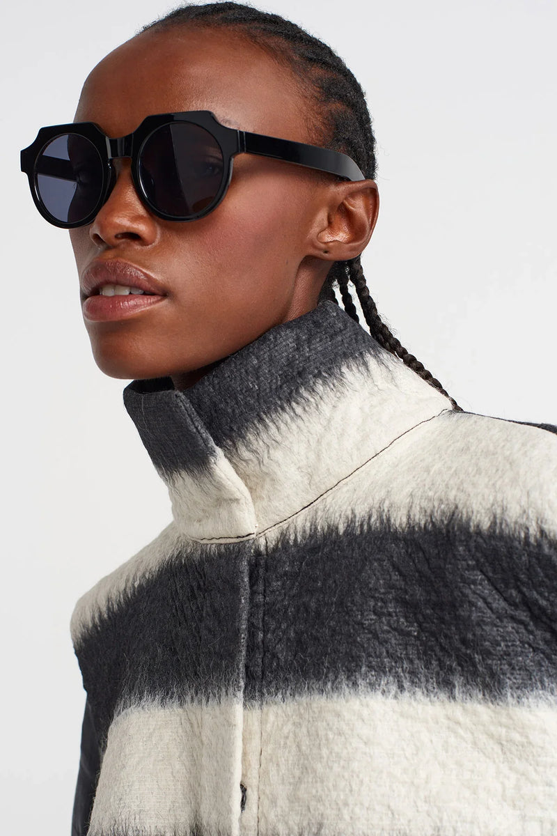 Nu Oversized Bold Stripe Vest Black Combo
