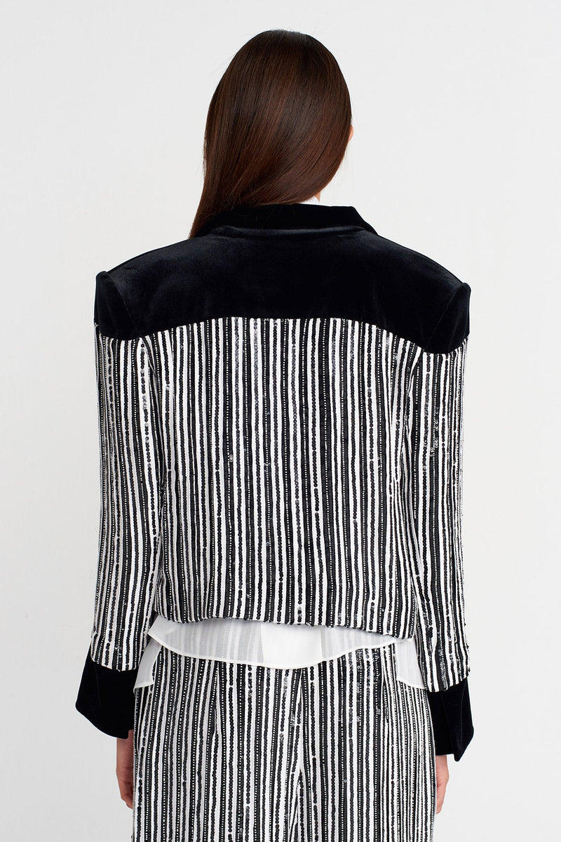 Nu Velvet Collar Beaded Short Jacket Black-White