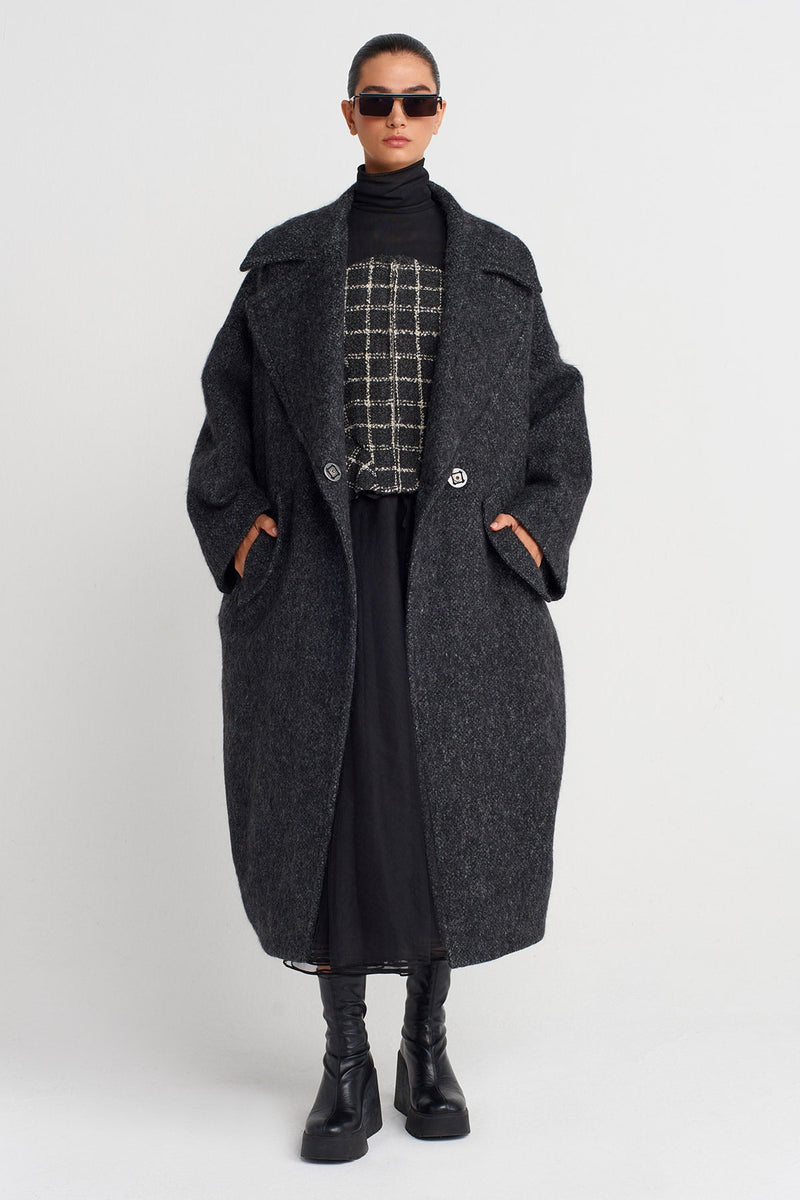 Nu Oversized Coat Off White/Black