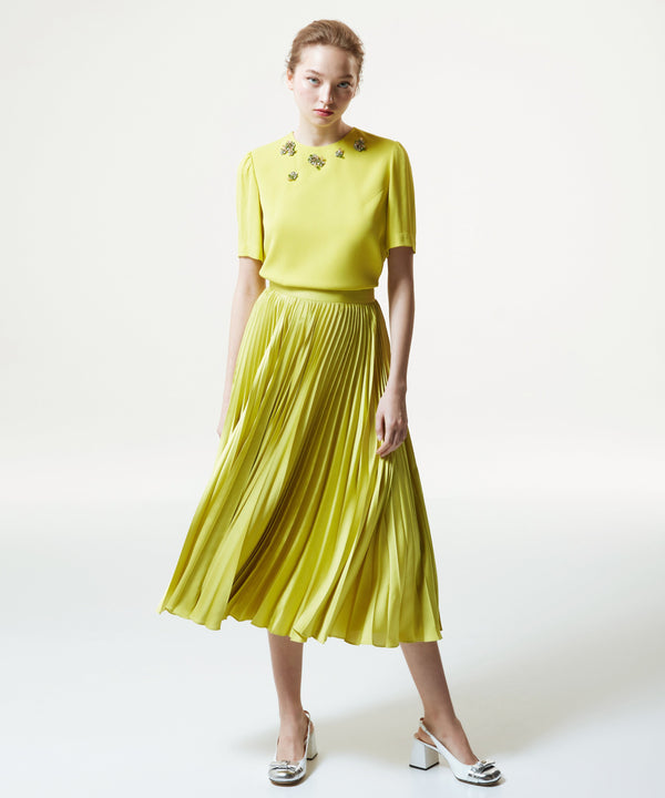 Machka Solid Pleated Midi Skirt Pistachio Green