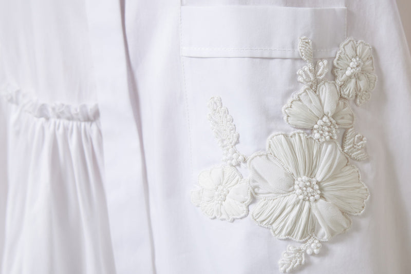 Machka Asymmetric Flounce Embroidered Shirt White