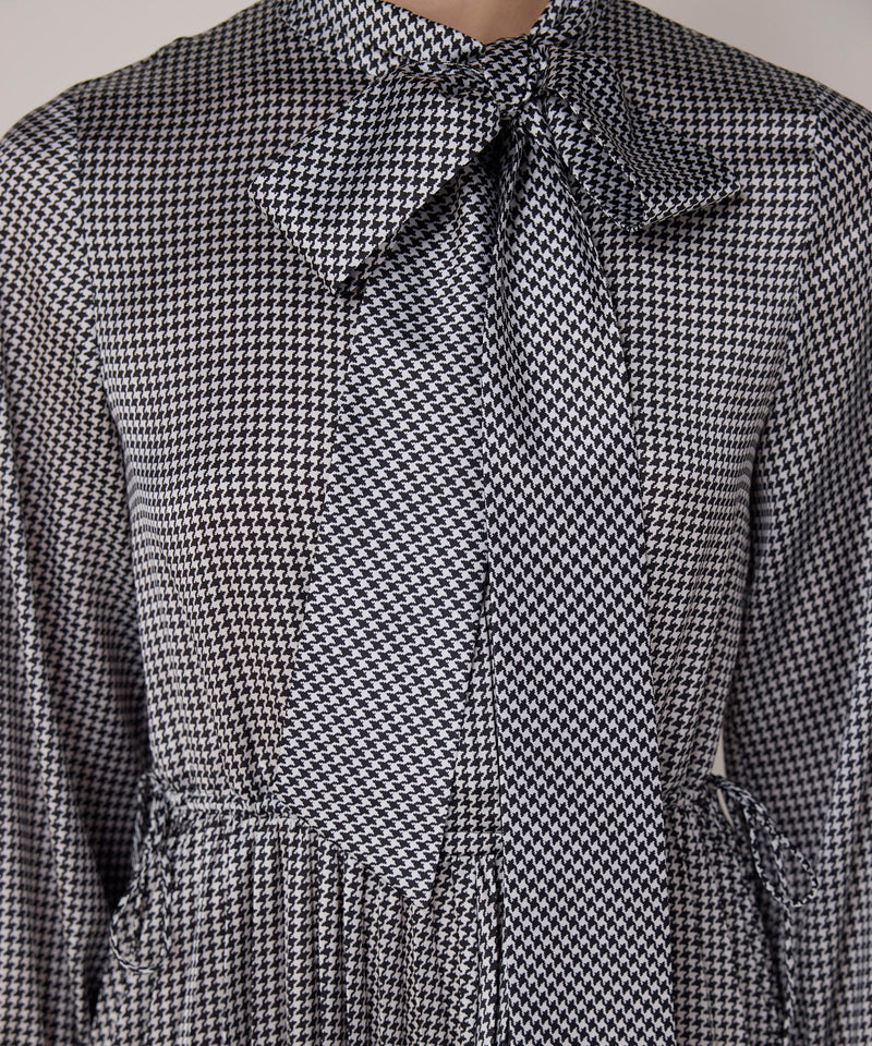 Machka Patterned Dress With Tie Neck Black