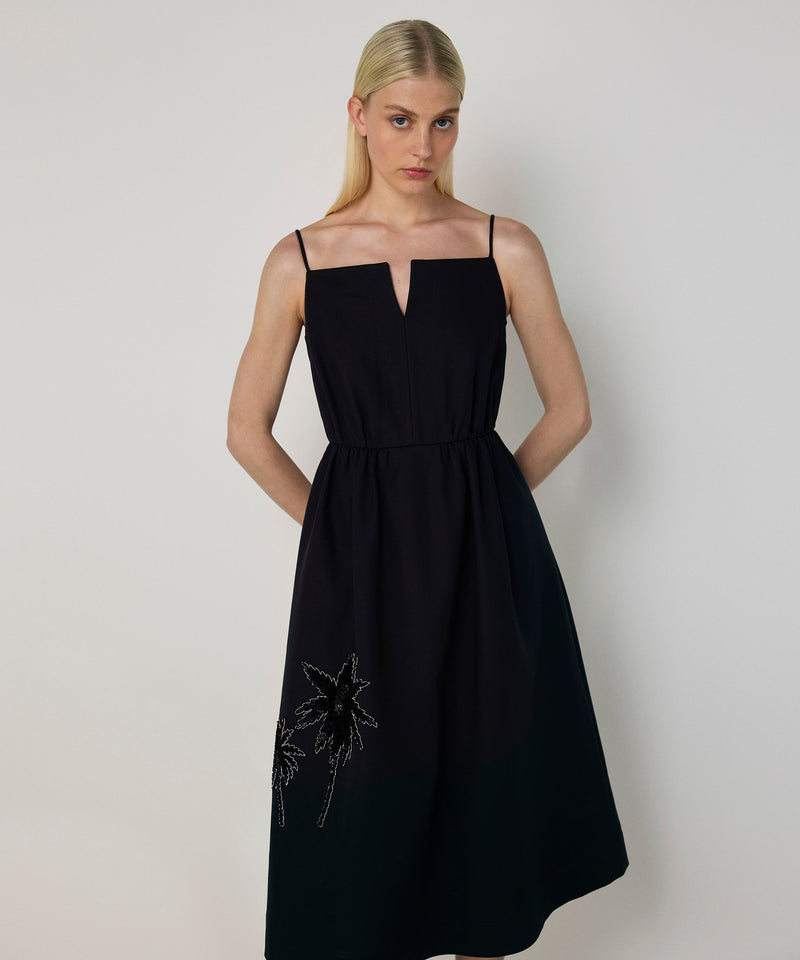 Machka Palm Embroidered Midi Dress Black
