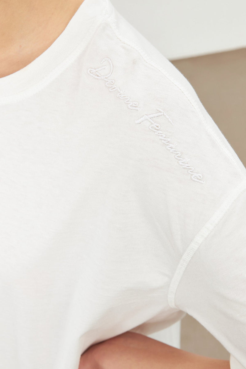 Setre Embroidery Detailed T-Shirt White