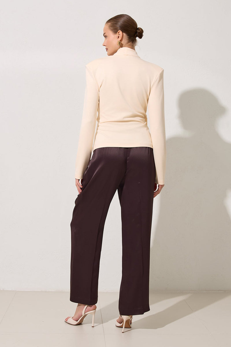 Setre Surplice Pleated Blouse Cream