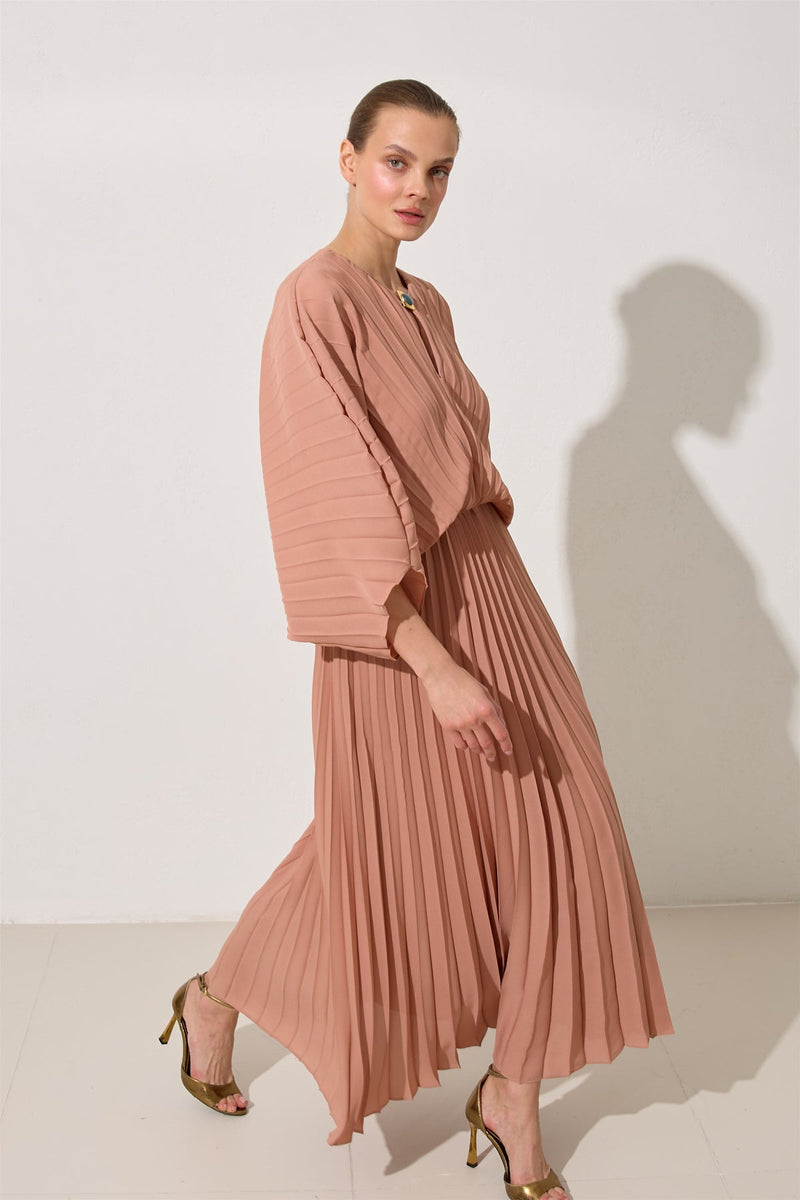 Setre Front-Keyhole Pleated Dress Salmon