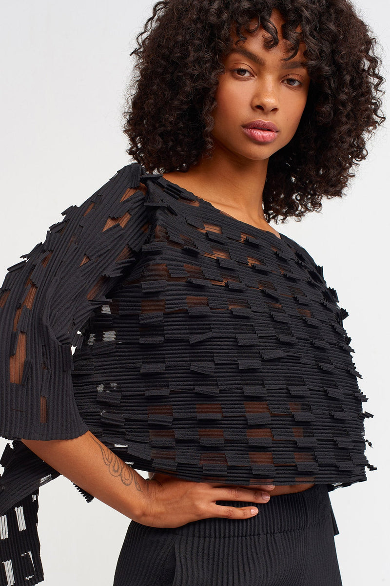 Nu Square Detail Pleated Blouse Black