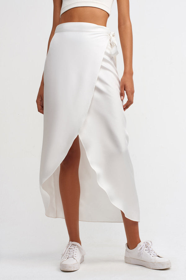 Nu Front-Overlap Skirt Off White