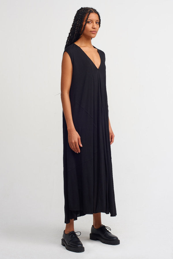 Nu Stitched Detail Maxi Dress Black