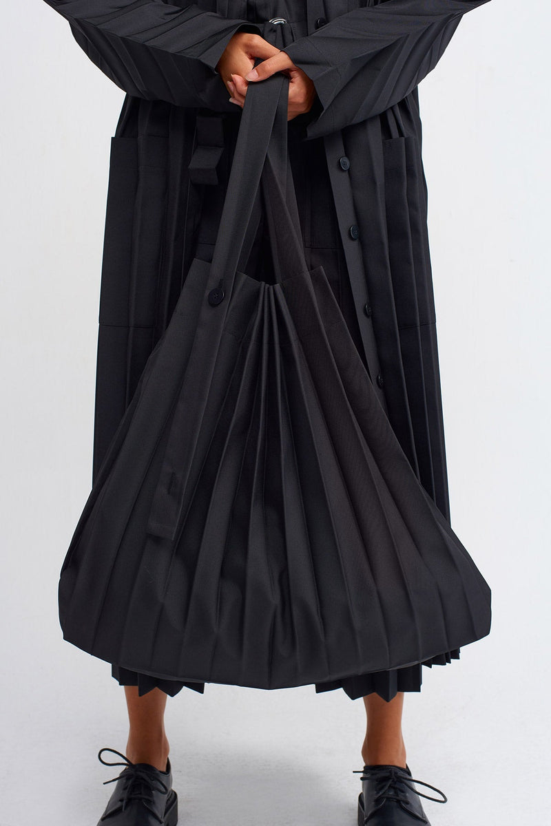 Nu Accordion Pleated Bag Black