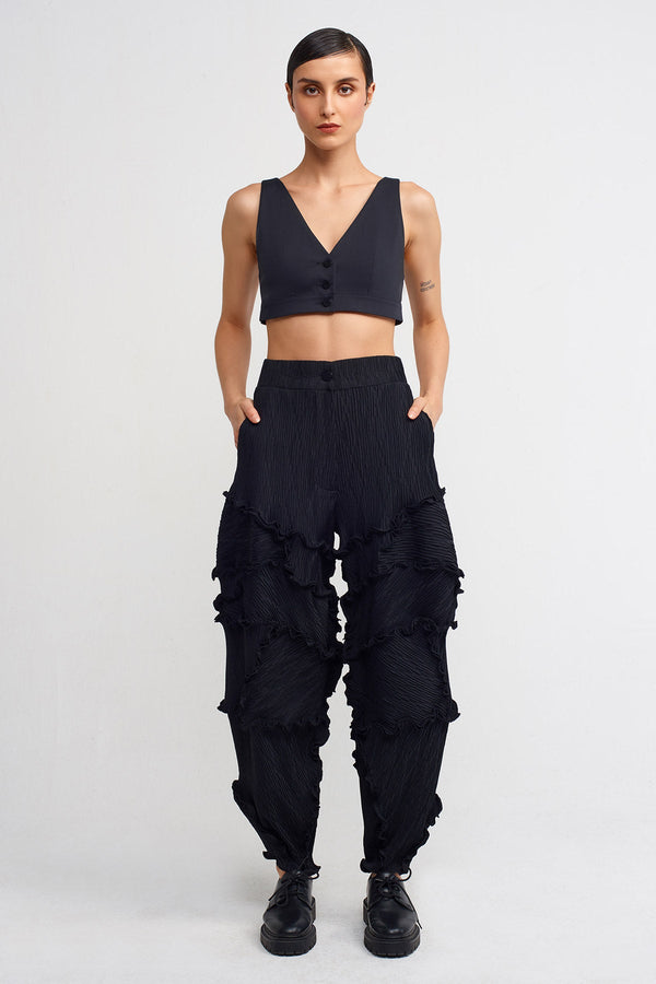 Nu Stitch-Detailed Pleated Trousers Black