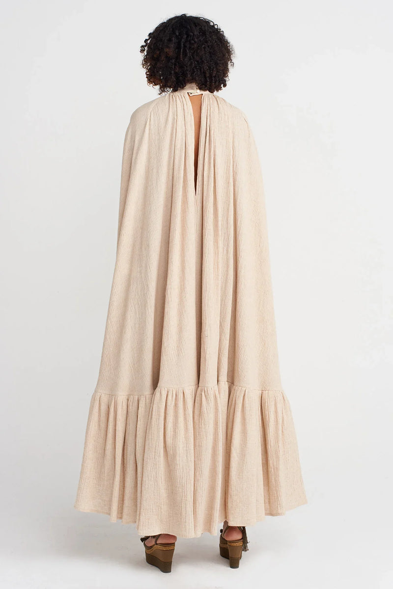 Nu Sleeveless And Ruffled Long Elegant Crinkle Dress Natural