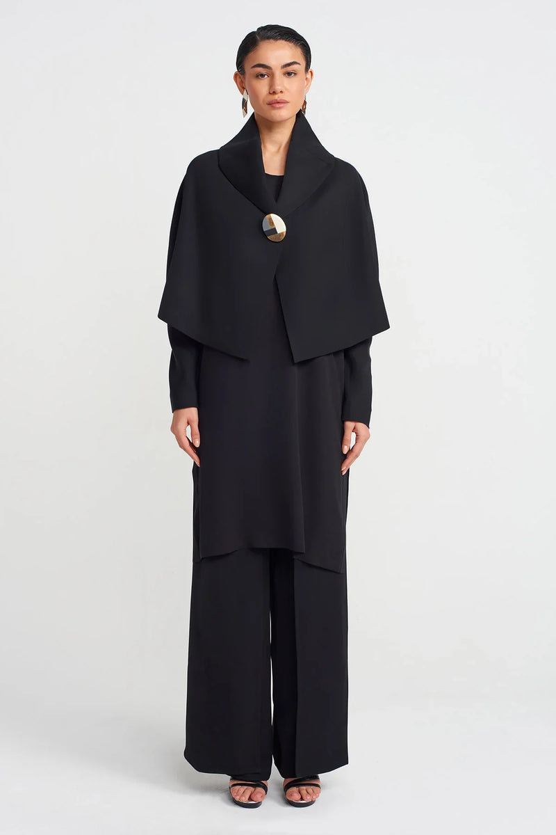 Nu Large Buttoned Short Jacket Black