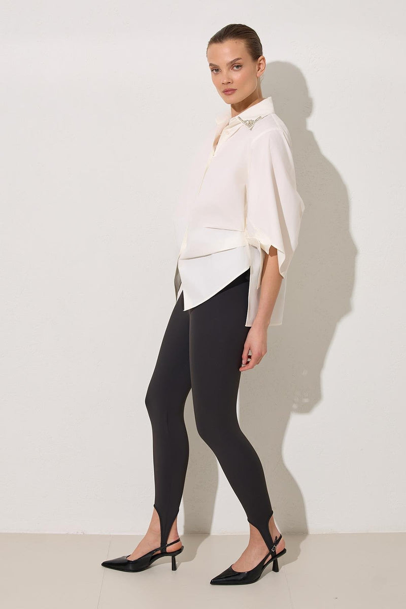 Setre Shirt With Stone And Sleeve Detail On The Collar Ecru