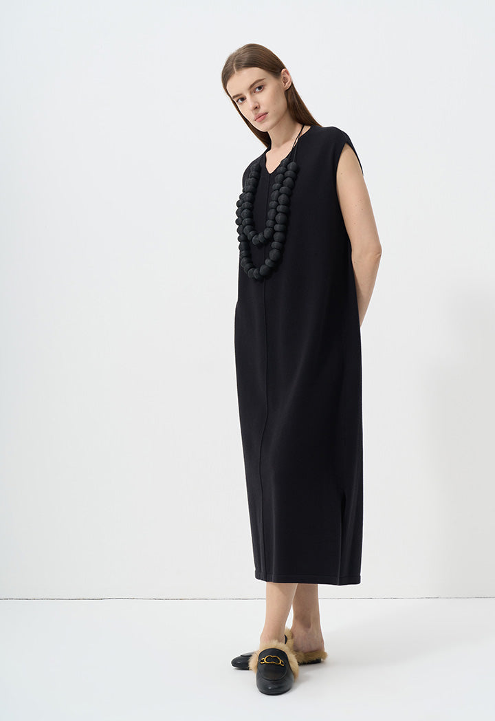 Choice V-Neck Sleeveless Knitted Dress Black