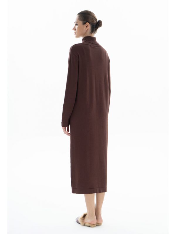 Choice Turtleneck Midi Dress Brown